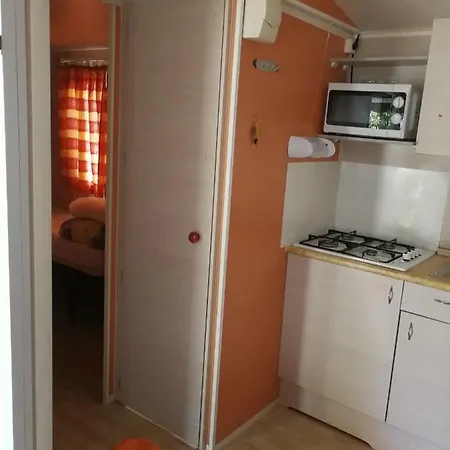 בית נופש Mobile Homes Plage